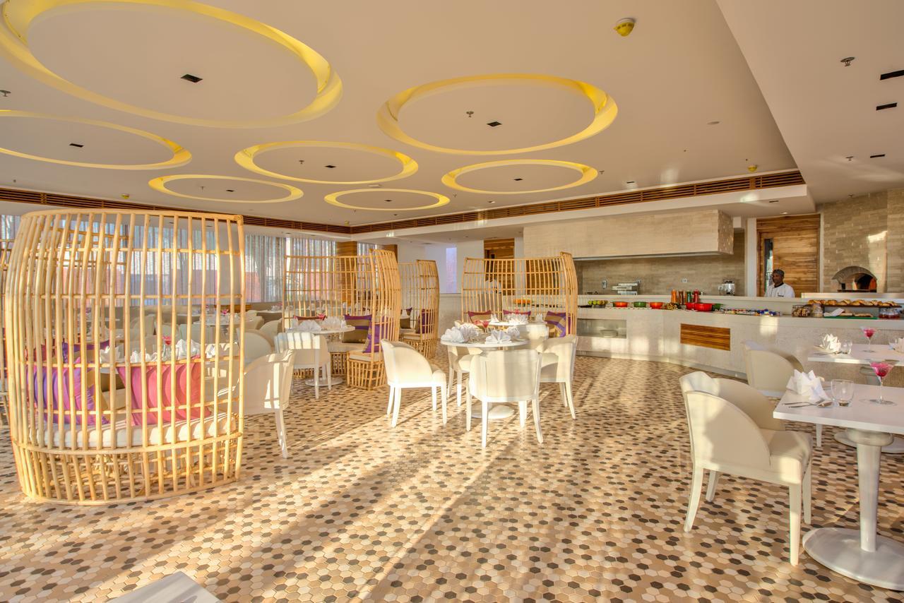 Azaya Beach Resort Goa Benaulim Exterior foto